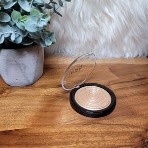 Laura Geller Gilded Honey Highlighter